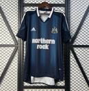 Camisa Newcastle United - Retrô I 05/06 (Fora)