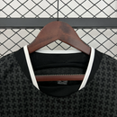 Camisa Manchester United - Retrô I 03/05 - (Fora)