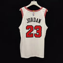Regata NBA Chicago Bulls Icon Edition Nike Authentic Jordan 23 - Branca